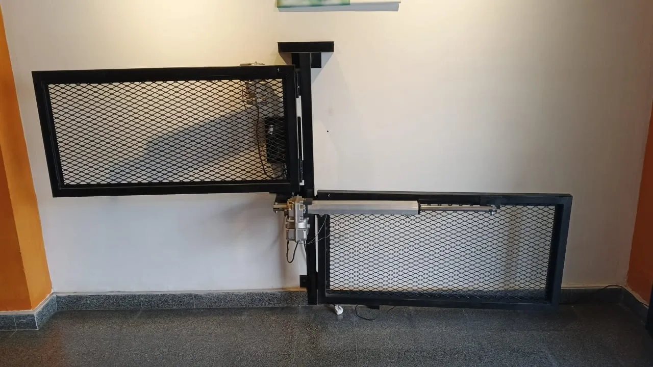 Portón y automatización fabricados por Herrería Valdez.Luis 4